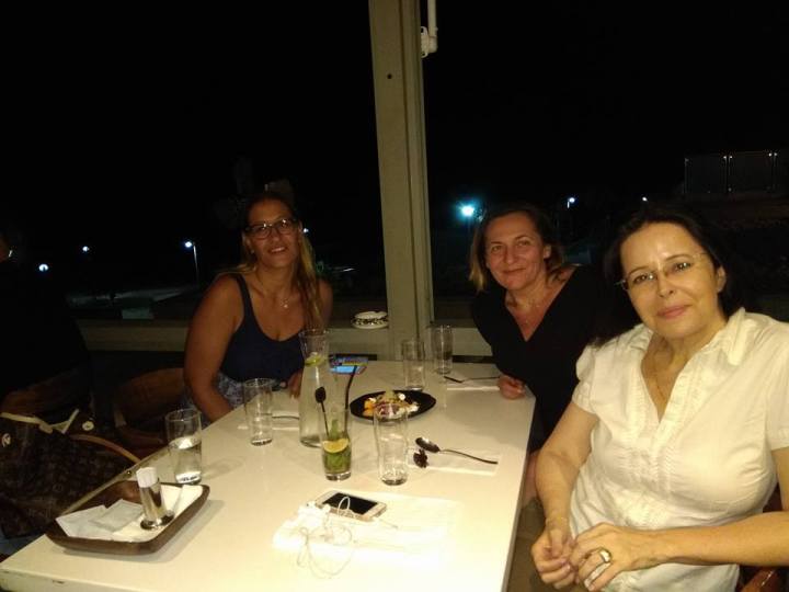 האפונים בתוך התרמיל